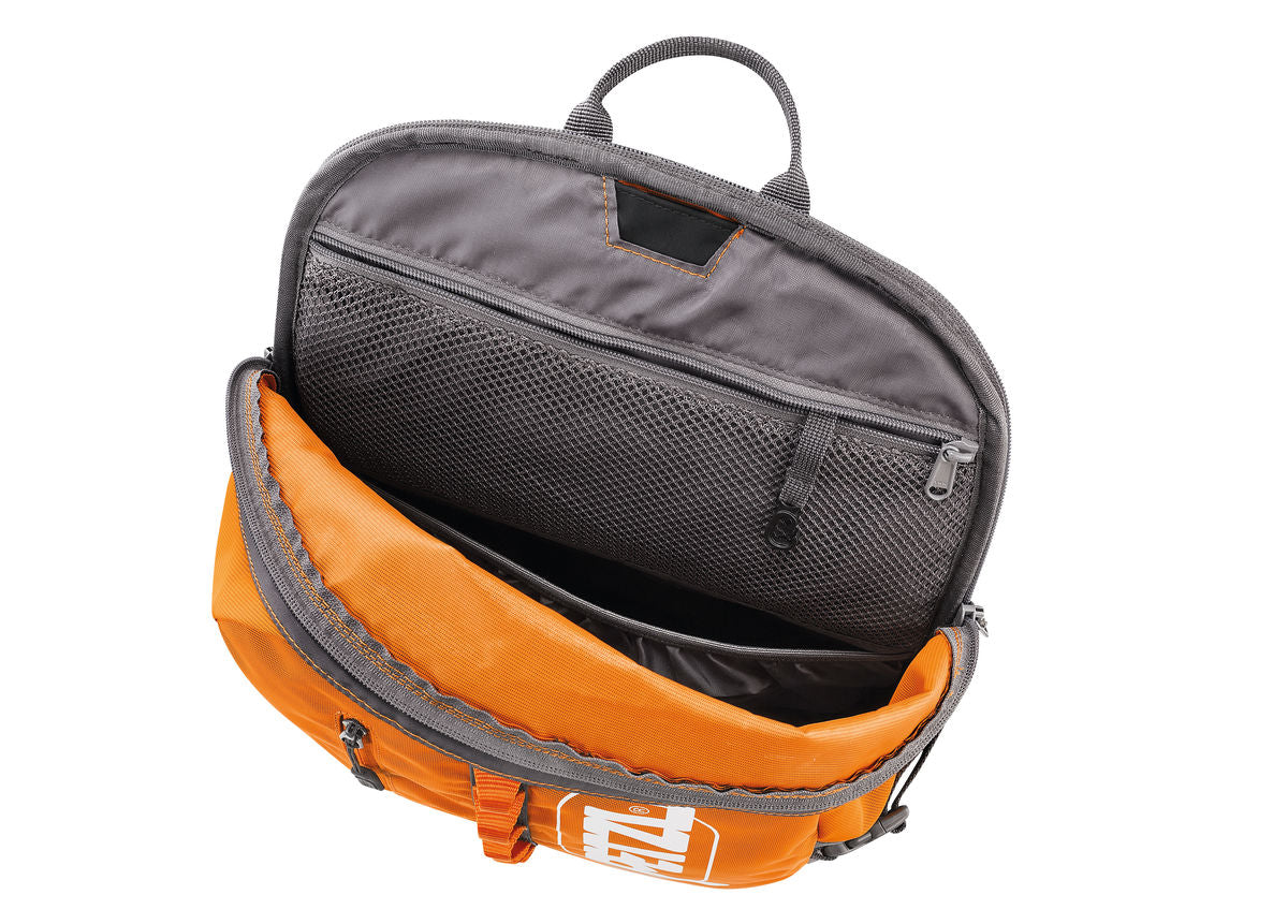Petzl Bug Climbing Pack