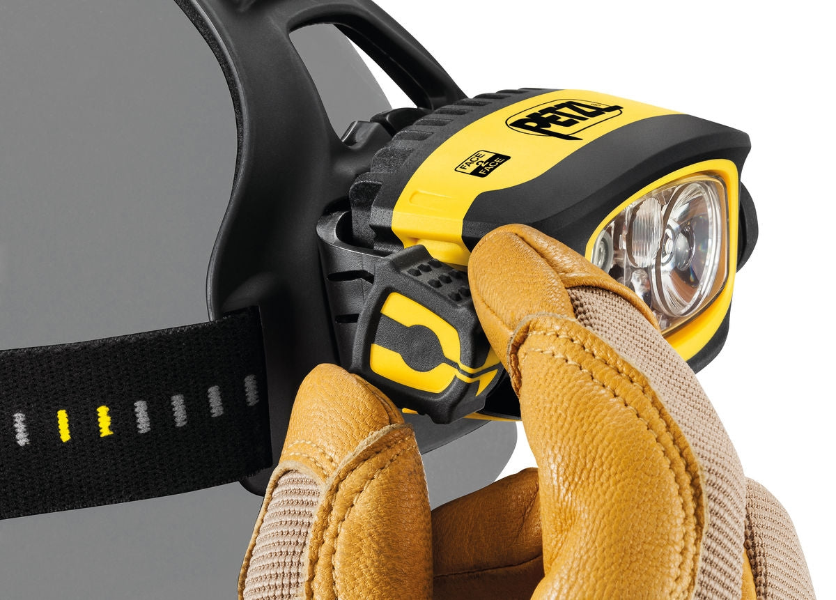 Petzl DUO Z2 Headlamp 430 Lumens